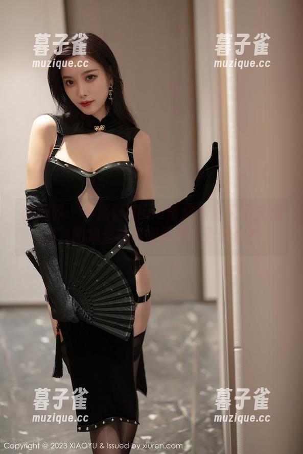 语画界-小海臀Rena 语画界 - 小海臀Rena带你遨游无圣光海边,图集里的秘密要不要告诉你?