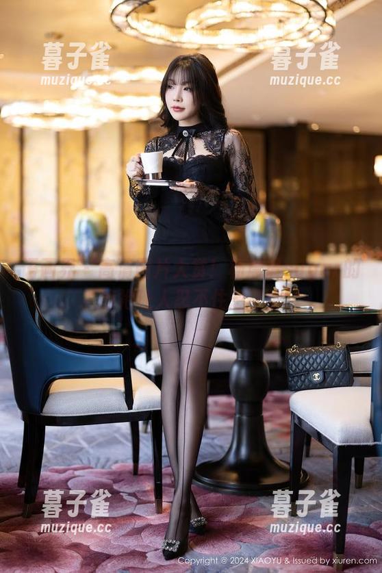 语画界-杨晨晨sugar 语画界 - 高清图片大赏!杨晨晨sugar的旗袍让人忍不住想评价