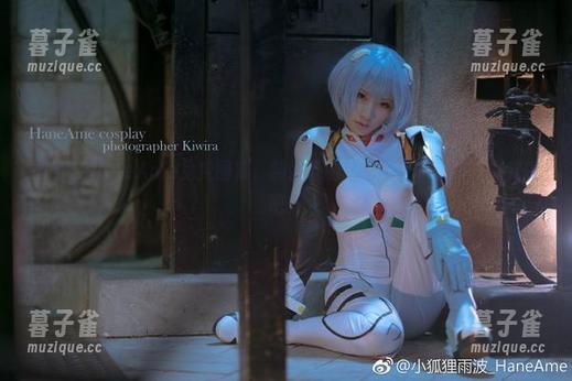 雨波_HaneAme 雨波_HaneAme免费图集,制服下的秘密世界,快来一探究竟吧!