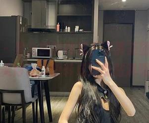 微密圈 – 黎允熙的抹胸丁字裤美图，啧啧，美得让人想转成海报贴满墙！