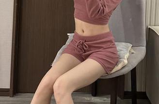 微密圈 – 黎允熙的蓝白条纹写真：一不小心就走进了条纹的‘心理治疗室’！